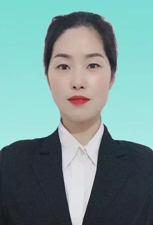 尹露露-班主任教师-灵城实验幼儿园